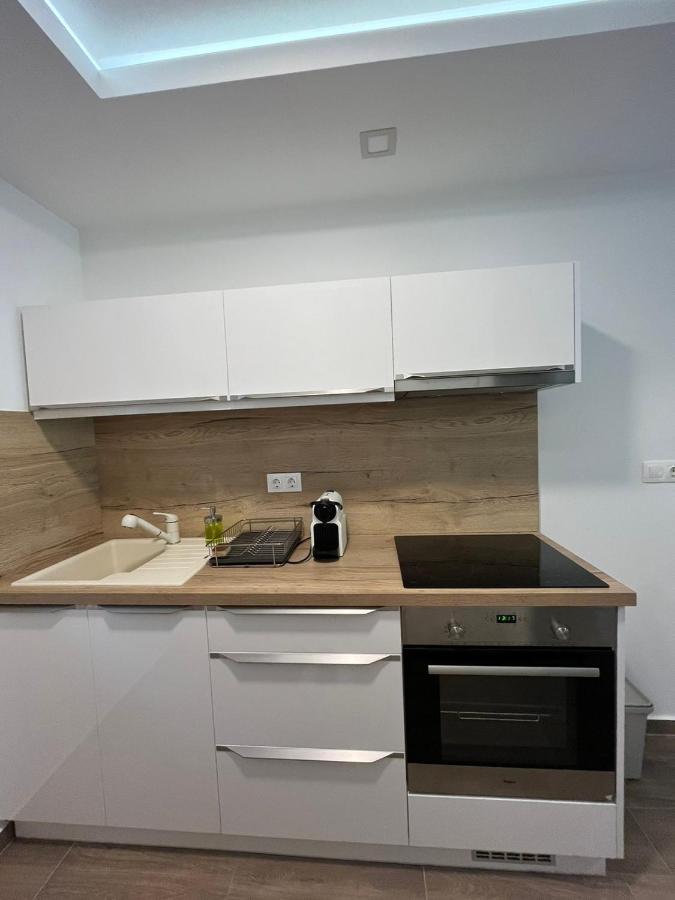 Swan Apartman - Keszthely Bagian luar foto